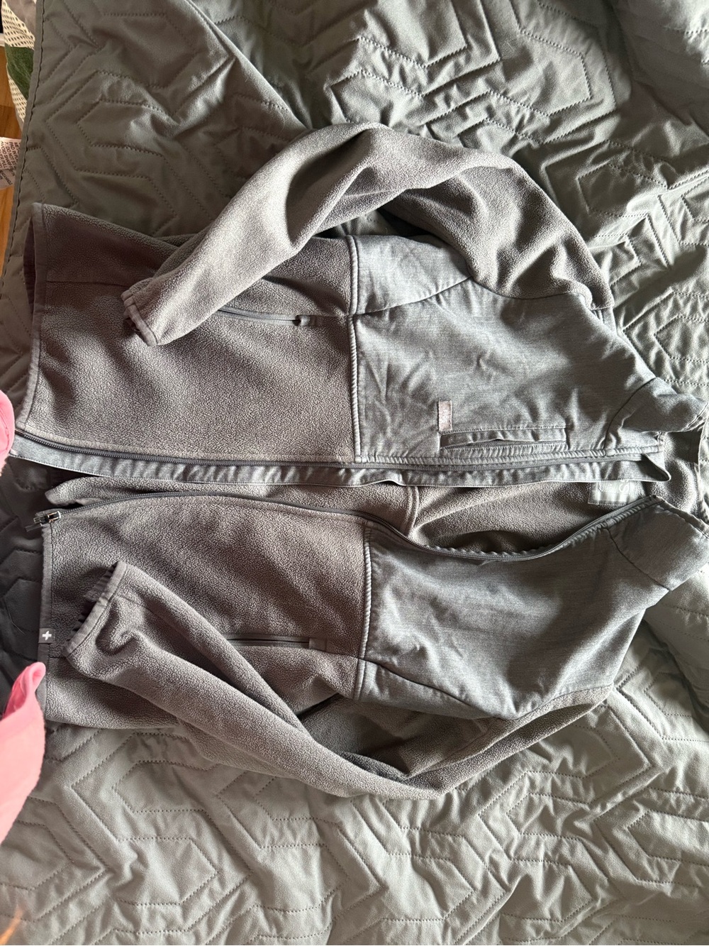 Figs Women's graphite gray jacket